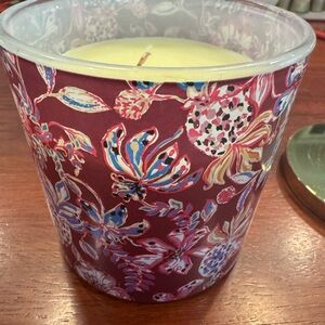 Elegant Lilly Pulitzer Floral Medium Candle with Gold Lid
